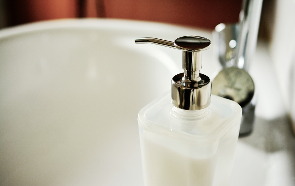 soap-dispenser