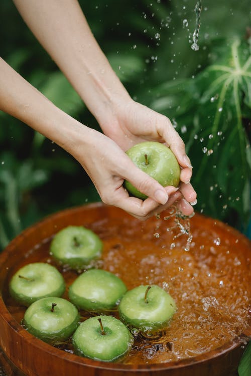 green apple