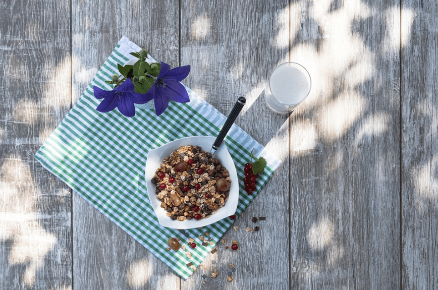 muesli-cornflakes-cereals-crispy