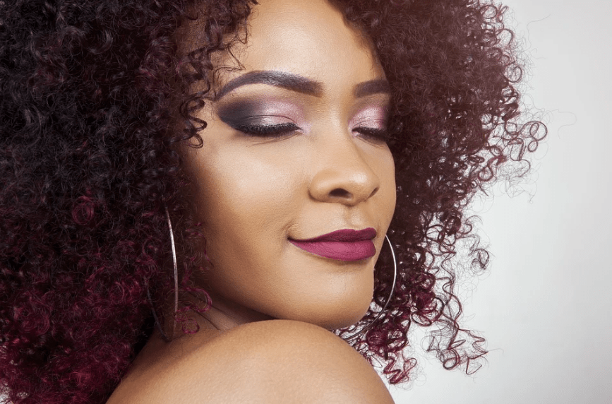 beauty-makeup-woman-face-hairstyle
