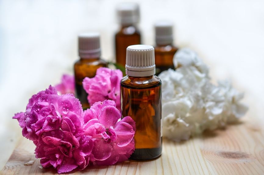 aromatherapy-spa-oil