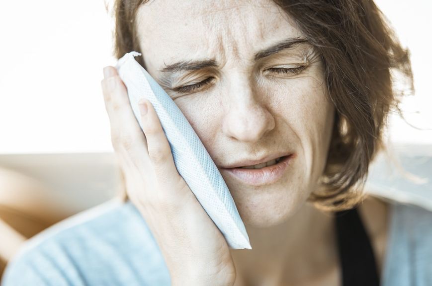 Ice Packs are helpful in overcoming tooth pain.